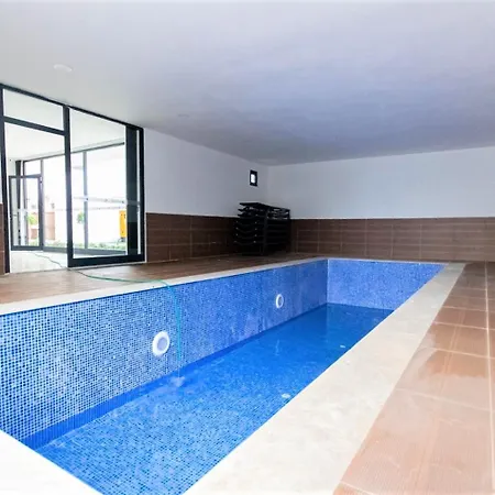 0017 White Sail Cozy 1-bedroom Steps From Yekta Mall In Mahmutlar, 公寓 阿拉尼亚