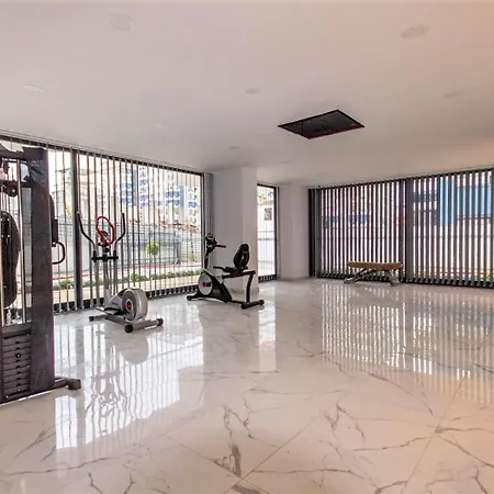 公寓 0017 White Sail Cozy 1-bedroom Steps From Yekta Mall In Mahmutlar, 阿拉尼亚
